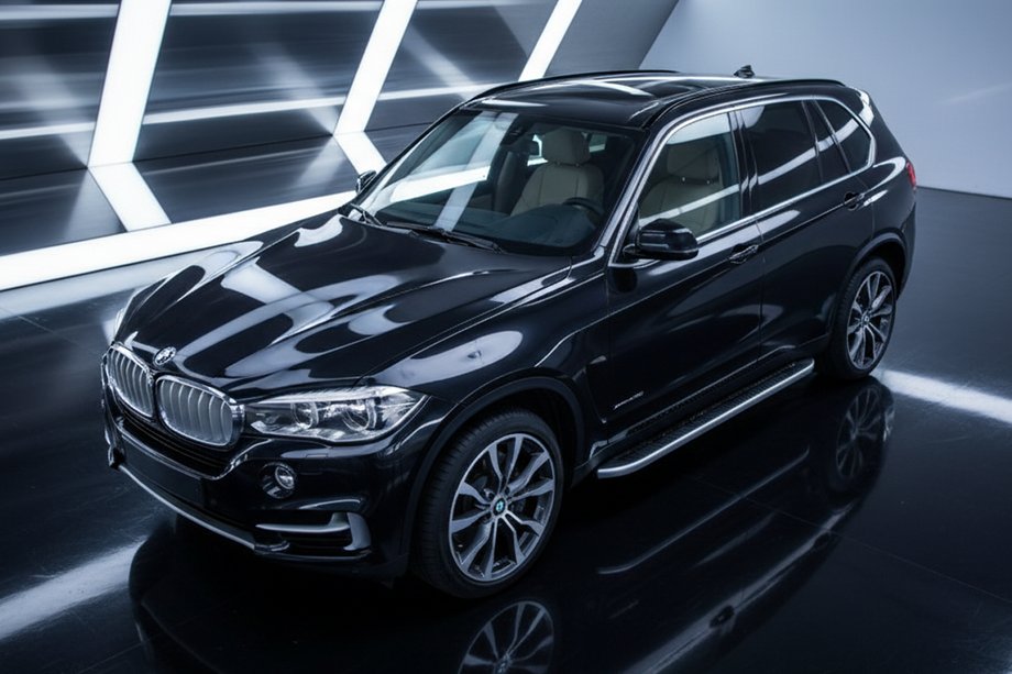 BMW X5 F15 2013-2018 гг. Боковые Подножки Tayga Grey (2 шт., Алюминий) Image