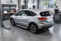 Honda HR-V 2014-2021 гг. Боковые пороги Allmond Grey (2 шт., алюминий) фото 2