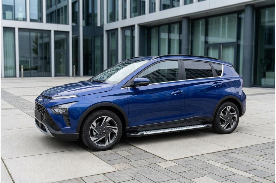 Hyundai Bayon 2021- гг. Боковые пороги Allmond Grey (2 шт., алюминий) Image
