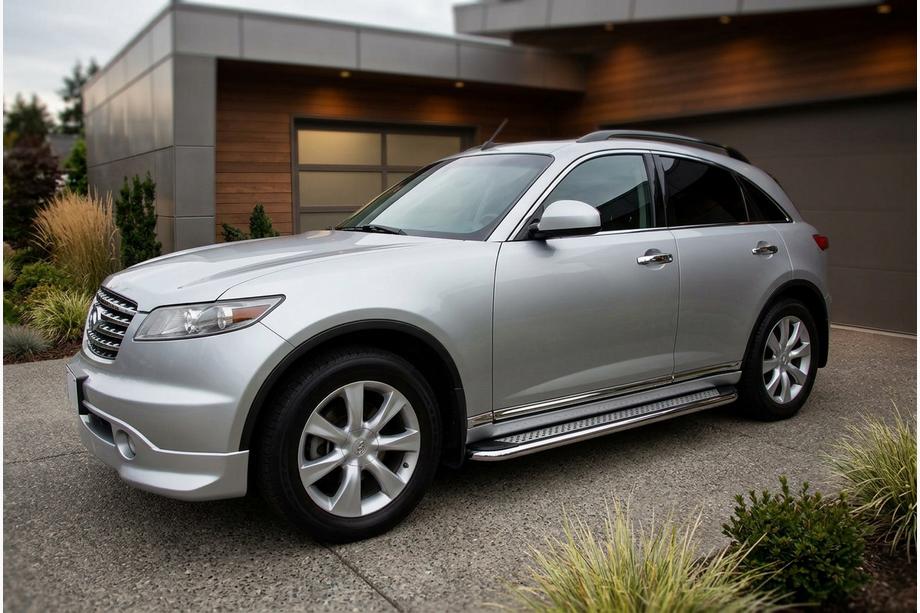 Infiniti FX 2003-2008 гг. Боковые Подножки Maydos V2 (2 шт., Алюминий) Image
