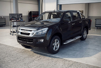 Isuzu D-Max 2011-2019 гг. Боковые Подножки Mevsim Grey (2 шт., Алюминий) фото 1