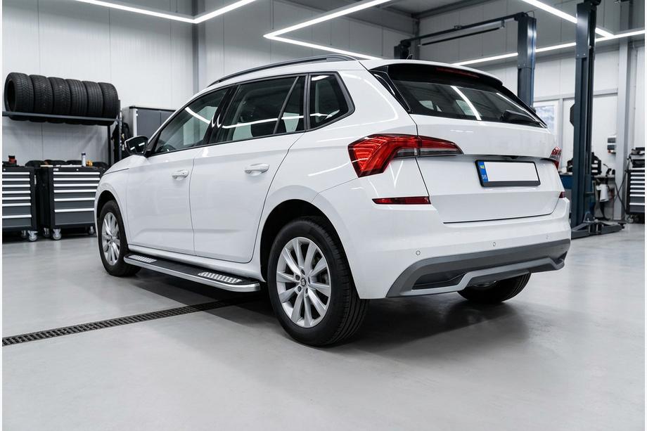 Skoda Kamiq 2019- гг. Боковые Подножки Tayga V2 (2 шт., Алюминий) Image