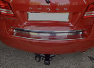 Dodge Journey 2008-2020 гг. Накладка на задний бампер Carmos нержавейка фото 2