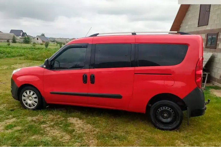 Opel Combo 2012-2018 гг. Ветровики на окна (2 шт, HIC) Фото 8