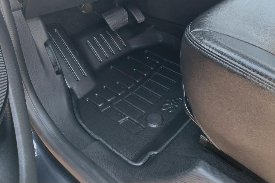 Renault Zoe 2019- гг. Резиновые Коврики Stingray 3D Image