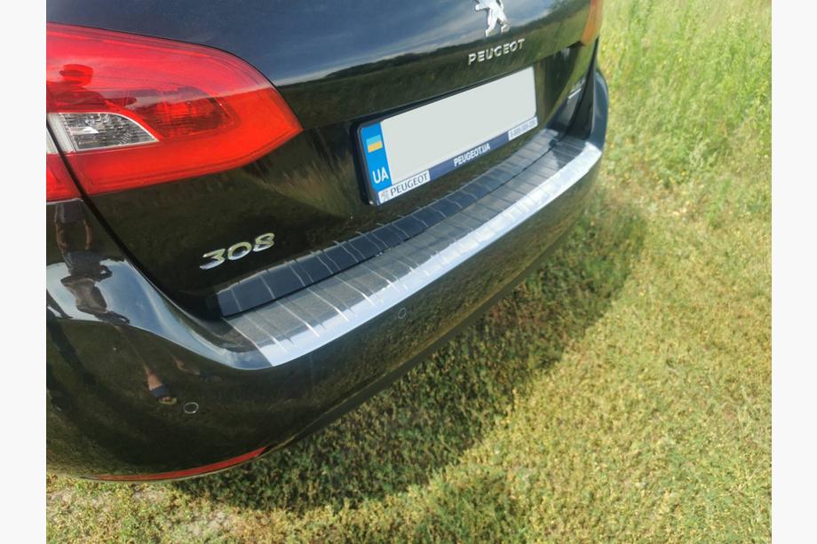 Peugeot 308 2014-2021 гг. Накладка на задний бампер Carmos (SW, нержавейка) Image