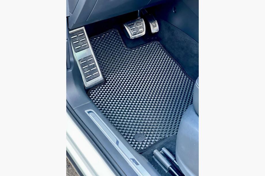 Volkswagen Tiguan 2016-2023 гг. Коврики EVA (черные) Image