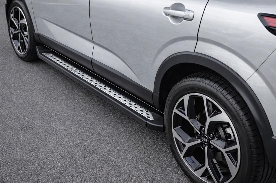 Nissan Qashqai 2021- гг. Боковые Подножки Vision New Black (2 шт., Алюминий) Image