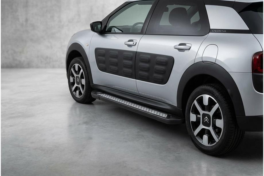 Citroen Cactus 2014-2020 гг. Боковые Подножки Vision New Black (2 шт., Алюминий) Фото 1