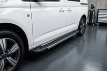 Volkswagen Caddy 2020- гг. Боковые Подножки RedLine (2 шт., Алюминий) фото 1
