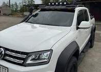 Volkswagen Amarok 2010-2022 гг. Боковые пороги Dakar V2 с LED (2 шт, металл) фото 10