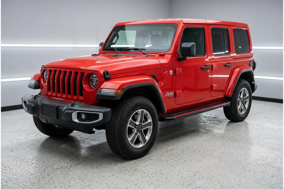 Jeep Wrangler 2018- гг. Боковые Подножки Maya Red (2 шт., Алюминий) Image
