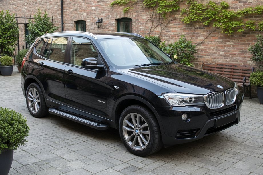 BMW X3 F25 2011-2018 гг. Боковые Подножки Vision New Black (2 шт., Алюминий) Image