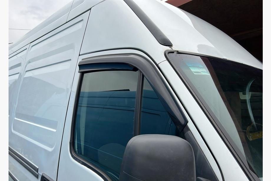 Iveco Daily 2006-2014 гг. Ветровики на окна (2 шт., Sunplex Sport) Фото 2