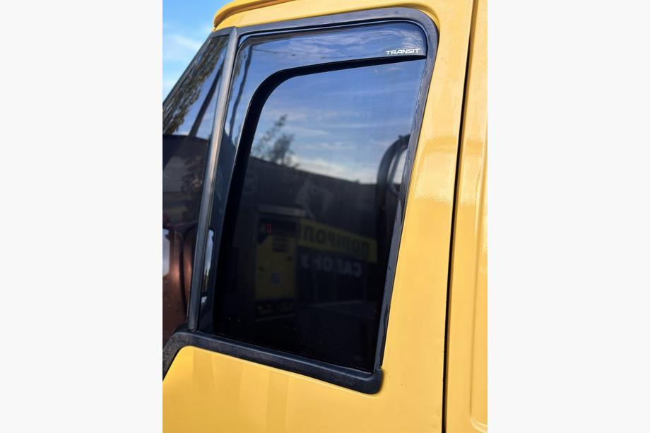 Ford Transit 2000–2014 гг. Ветровики Тип G (2 шт., Sunplex Sport) Image