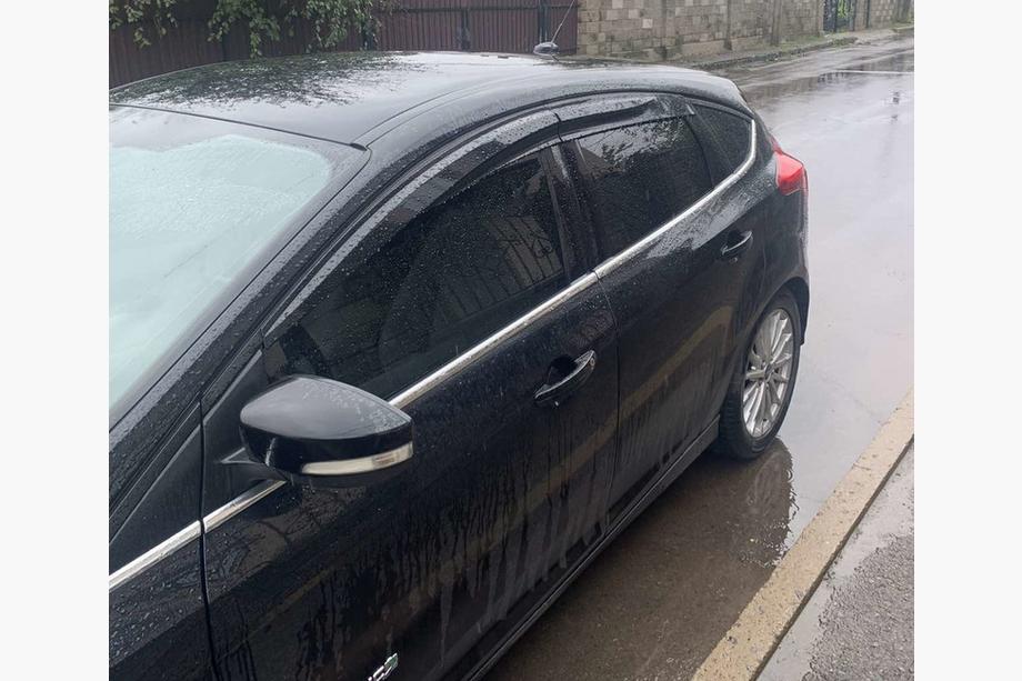 Ford Focus III 2011-2017 гг. Ветровики HB/Sedan (4 шт., Sunplex Sport) Фото 1
