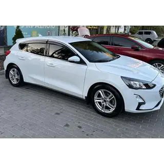 Ветровики с хромированным молдингом HB/SD (4 шт., Sunplex Chrome) Ford Focus IV 2018- гг. фото 1