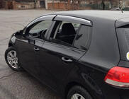 Volkswagen Golf 5 2003-2009 гг. Ветровики с хромированным молдингом (4 шт., Sunplex Chrome) фото 7