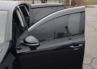 Volkswagen Golf 5 2003-2009 гг. Ветровики с хромированным молдингом (4 шт., Sunplex Chrome) фото 13
