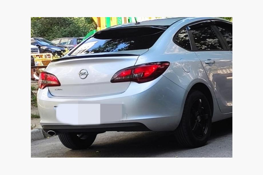 Opel Astra J 2009-2015 гг. Спойлер Lip Sedan (Sunplex, Черный) (115см x 5,5см) Image