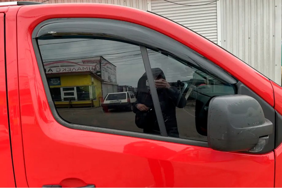 Nissan NV300/Primastar 2016- гг. Ветровики на окна (2 шт, HIC) Image