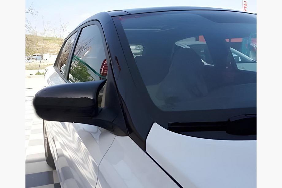 Hyundai I-20 2014-2020 гг. Накладки на Зеркала BMW-Style (2 шт) Image