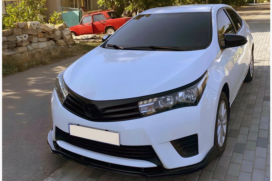 Toyota Corolla 2013-2019 гг. Накладки на Зеркала BMW-Style (2 шт) Фото 2