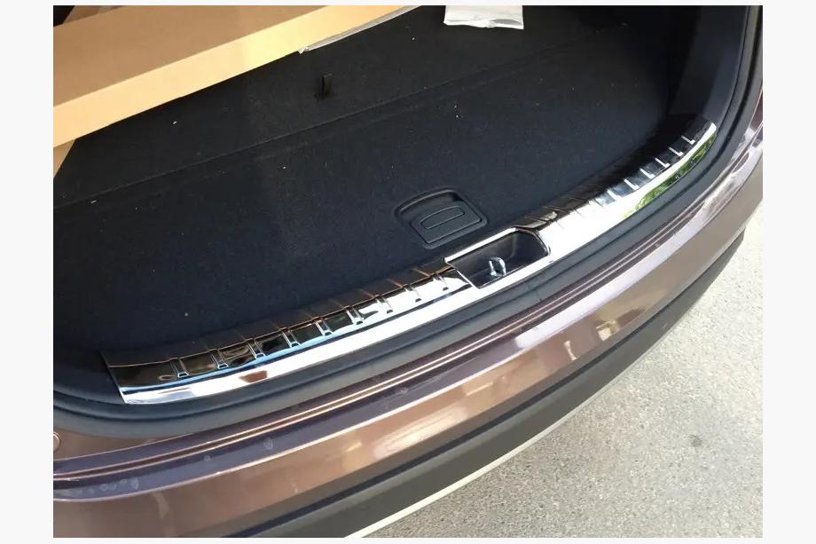 Hyundai Santa Fe 3 2012-2018 гг. Хромированная накладка на задний порог Image