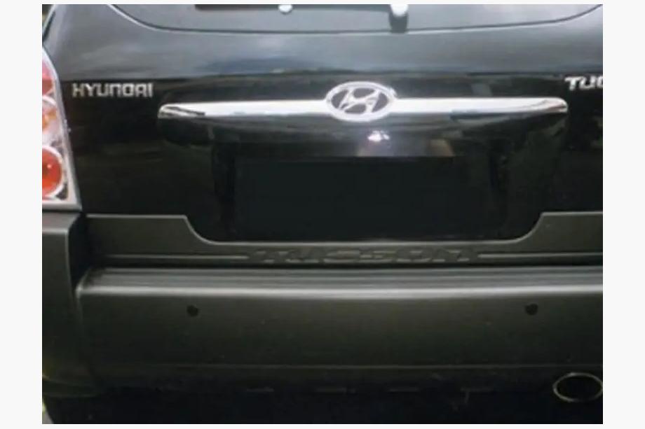 Hyundai Tucson JM 2004- гг. Накладка на крышку багажника ABS Фото 1