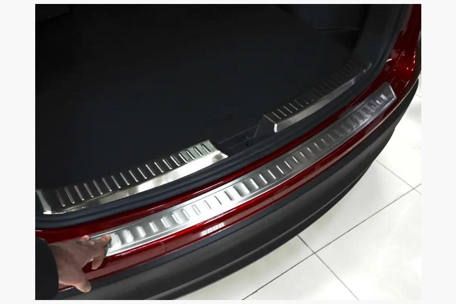 Mazda CX-5 2012-2017 гг. Накладка на задний бампер Libao нержавейка Image