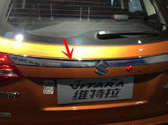 Suzuki Vitara 2015- гг. Хромированная накладка над номером Libao (ABS) фото 1