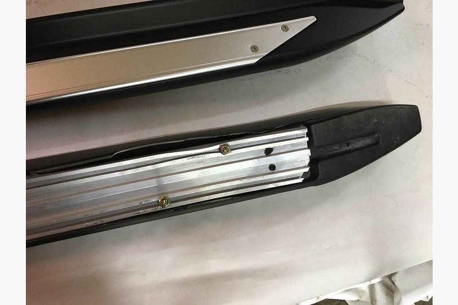 Subaru Forester 2008-2013 гг. РАСПРОДАЖА! Боковые Подножки OEM 2010-2013 Image