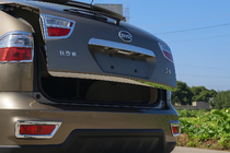 BYD S6 2010-2016 гг. Накладка на багажник Libao нержавейка фото 1