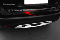 Nissan Qashqai 2014-2021 гг. Накладка на багажник с надписью (Libao, нержавейка) фото 1