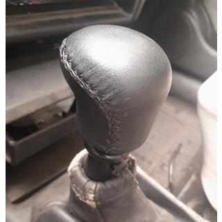 Ручка КПП без логотипа (кожа) Opel Vectra A 1987-1995 гг. фото 1