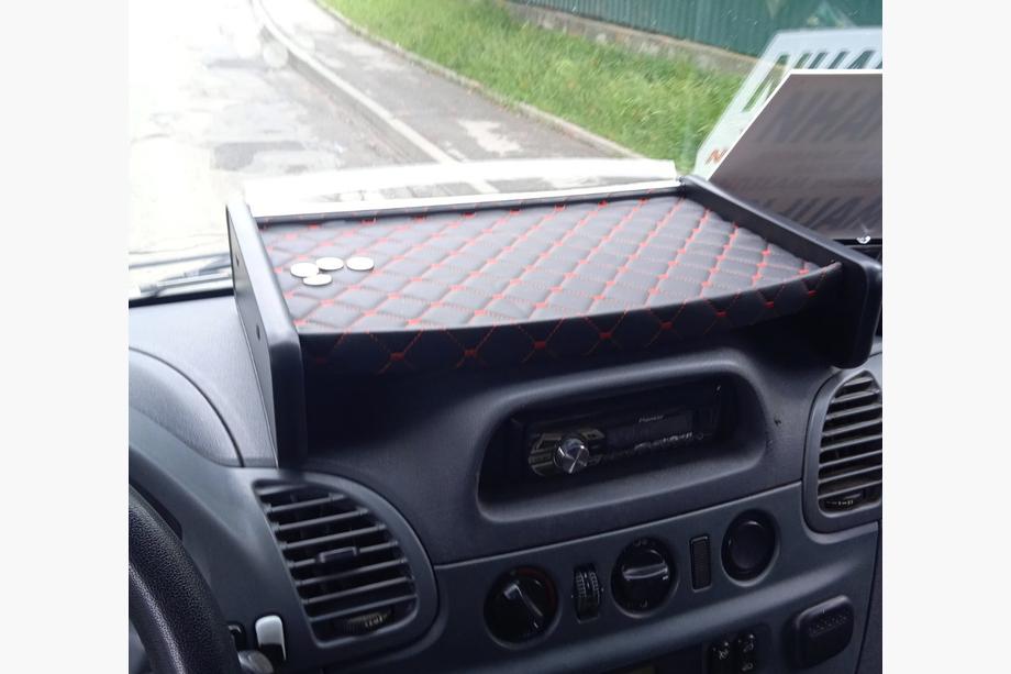 Mercedes Sprinter W901/902/903/904/905 1995–2006 гг. Полка на панель (2000-2006, Черная с красной строчкой) CDI Image