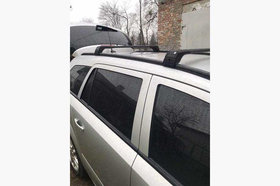 Opel Astra H 2004-2013 гг. Поперечины на интегрированные рейлинги с замком Skybar V2 (2 шт) Фото 3