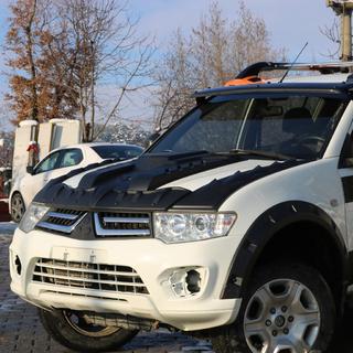 Накладка на капот V1 (ABS) Mitsubishi L200 2006-2015 гг. фото 4