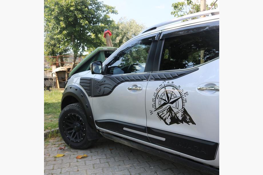 Nissan Navara/NP300 2016- гг. Верхние молдинги на двери (6 шт, ABS) Image