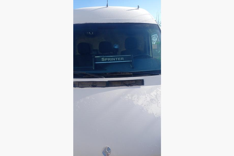 Mercedes Sprinter W901/902/903/904/905 1995–2006 гг. Полка на панель (1995-2000, Черная с красной строчкой) Фото 7