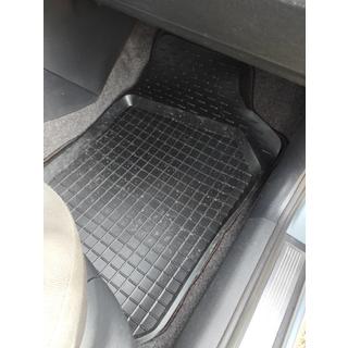 Резиновые коврики с бортиком (4 шт, Polytep) Skoda Fabia 2000-2007 гг. фото 2