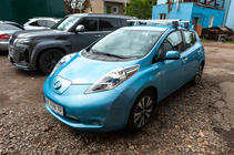 Nissan Leaf 2010-2017 гг. Автобагажник для гладкой крыши (хром, пара) фото 8
