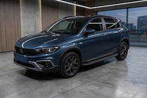 Fiat Tipo Cross 2021- гг. Боковые Подножки Tayga Black (2 шт., Алюминий) фото 1