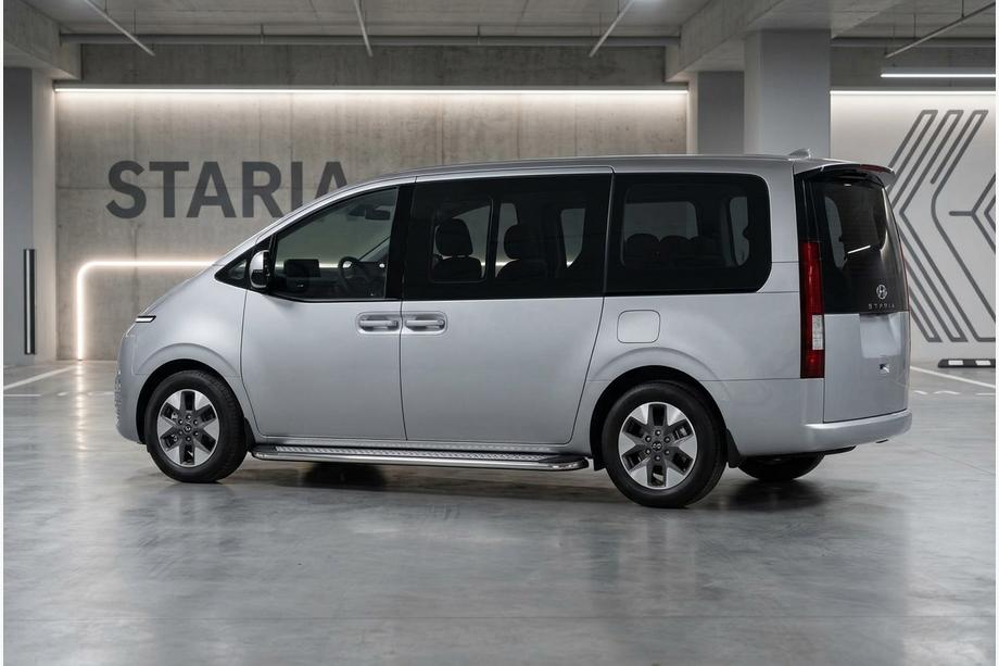 Hyundai Staria 2021- гг. Боковые Подножки Maydos V2 (2 шт., Алюминий и Нержавейка) Image