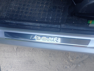 Dacia Logan MCV 2004-2014 гг. Накладки на пороги нержавейка Carmos V2 (4 шт) фото 2