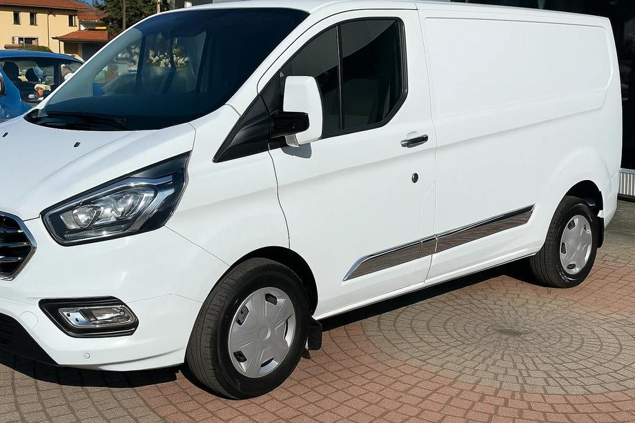 Ford Custom 2013-2022 гг. Дверные молдинги Carmos (5 шт, нержавейка) Image