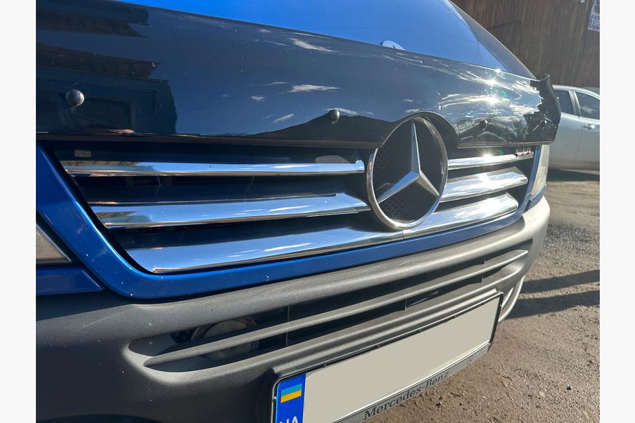 Mercedes Sprinter W901/902/903/904/905 1995–2006 гг. Широкие накладки на решетку (2002-2006, 6 частей, нержавейка) Image